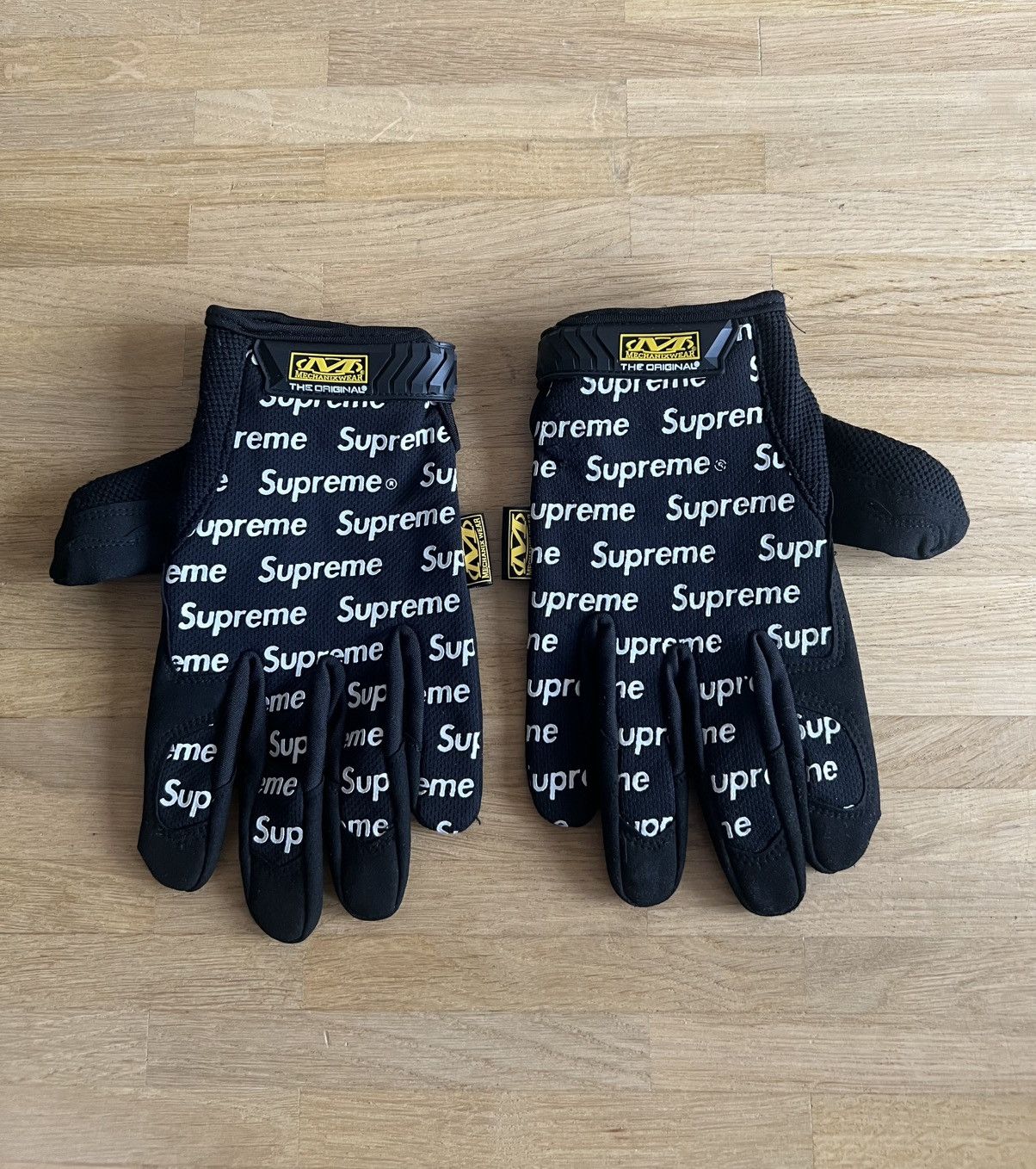 Supreme/Aphex Twin Machanix®︎ Work Gloves Supreme/Aphex Twin Mechanix® Work Gloves Size Large