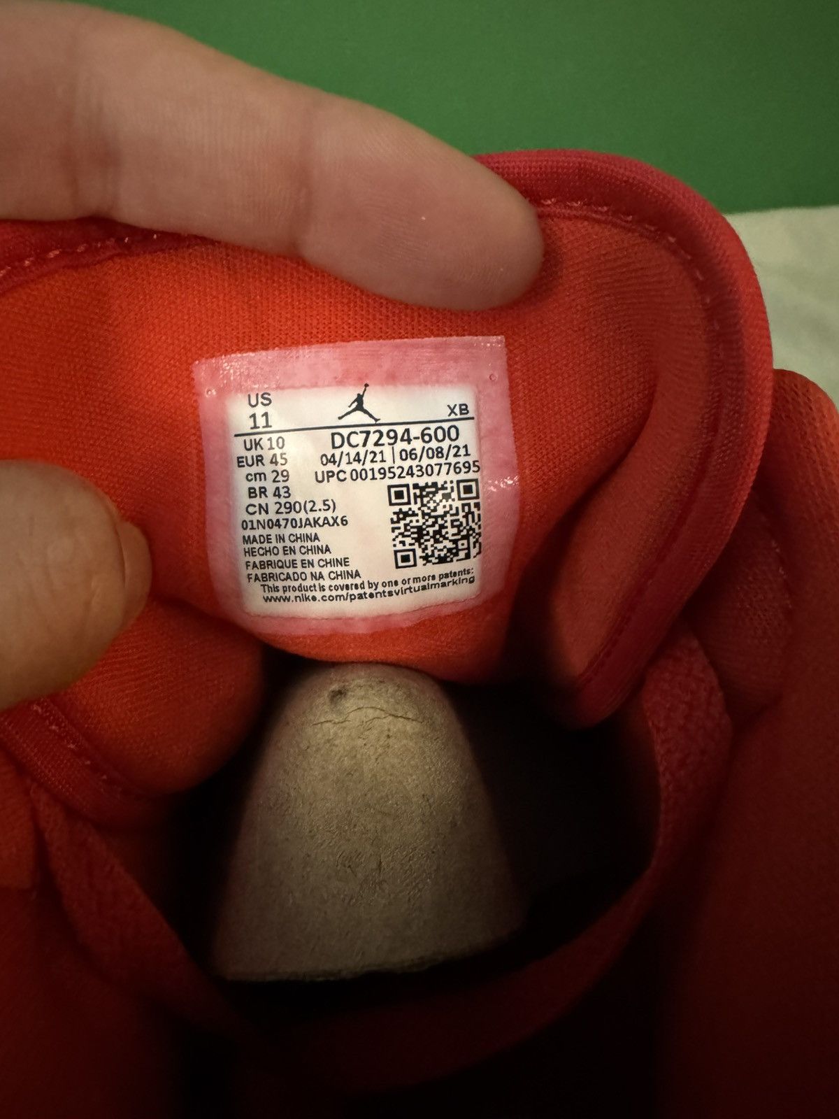 Jordan Brand Jordan 1 mid Barcelona sweater 2021 Size US 11 / EU 44 - 11 Thumbnail