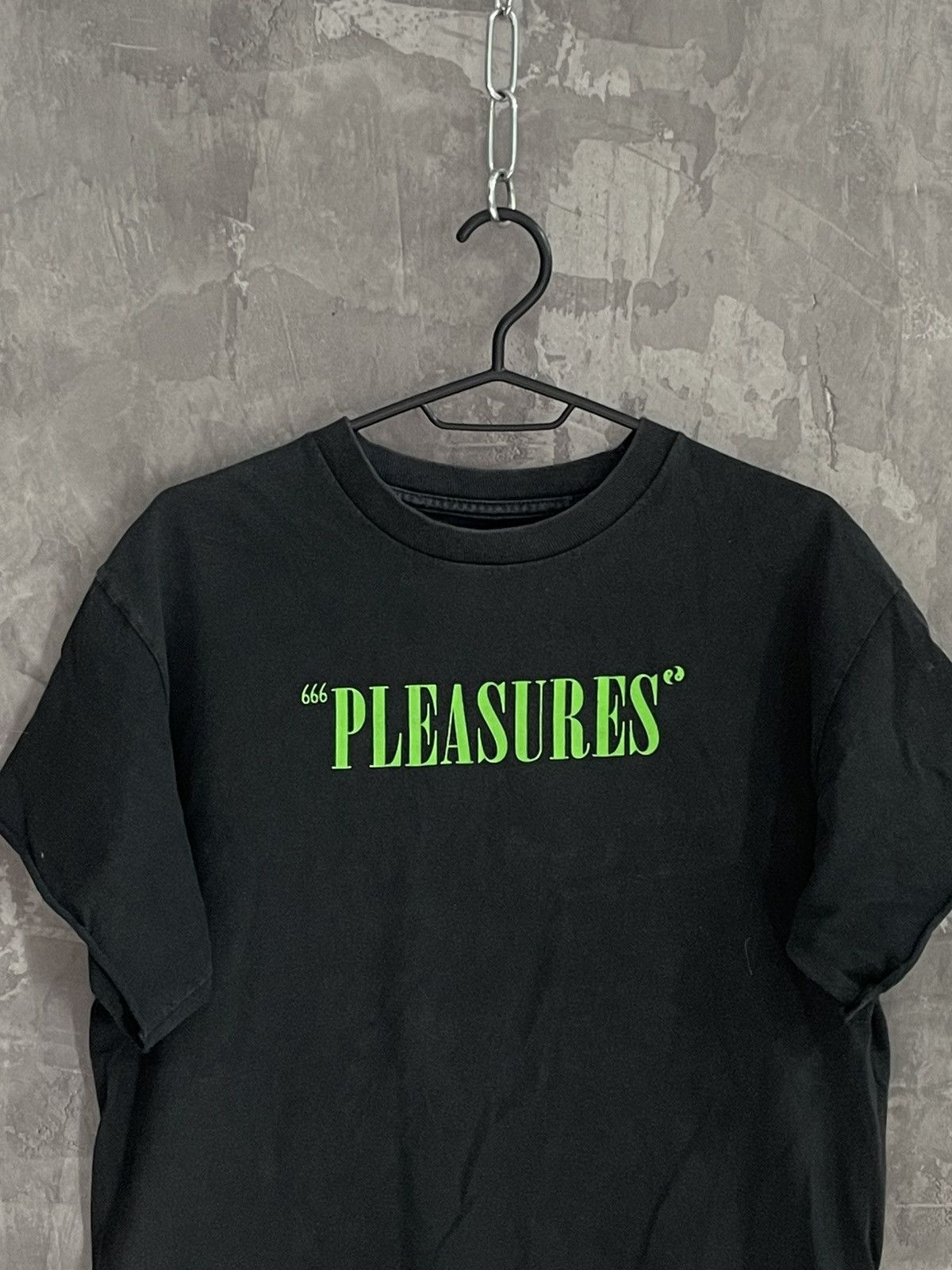 Pleasures Pleasures Sk8 Streetwear Faded T-shirt vintage Size US M / EU 48-50 / 2 - 2 Thumbnail