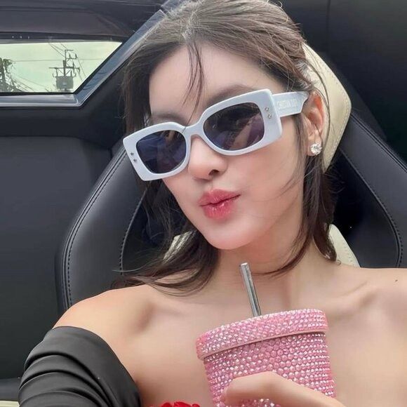Dior 🕶️ New Dior DIORPACIFIC S1U 80B0 Sunglasses - Shiny Blue Size ONE SIZE - 5 Thumbnail