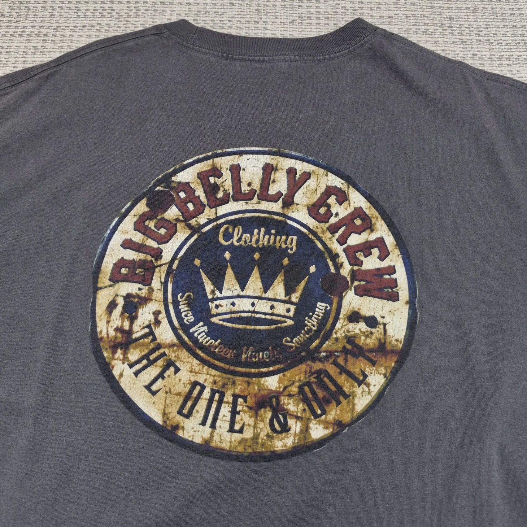 Vintage VINTAGE Alstyle Big Belly Crew Clothing Shirt Mens 2XL Graphic Tee Gray Crown Back Print Size US XXL / EU 58 / 5 - 2 Thumbnail