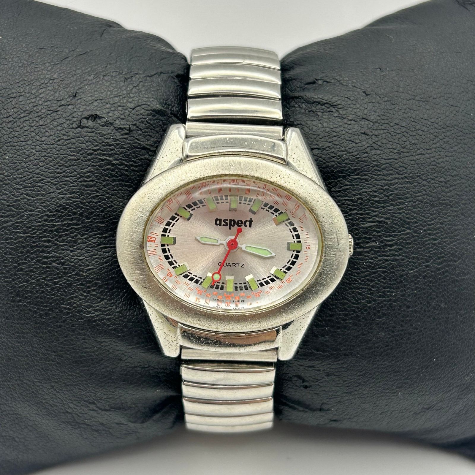 Other Aspect Women Quartz Watch Silver Tone Stretch Band Size ONE SIZE - 1 Thumbnail