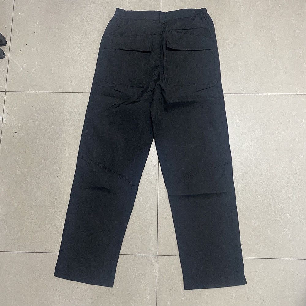 Oakley Oakley track pants Size US 33 - 4 Thumbnail