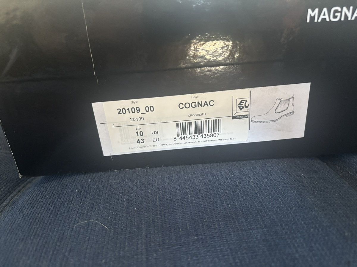 Magnanni New Magnanni Cognac Suede Boots (Size 10 - True 10.5/11) Size US 10 / EU 43 - 8 Thumbnail