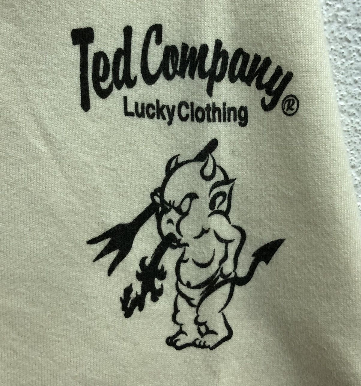 Vintage Ted Company Bad Luck Off Tedman's Lucky Clothing T-Shirt Size US L / EU 52-54 / 3 - 9 Thumbnail