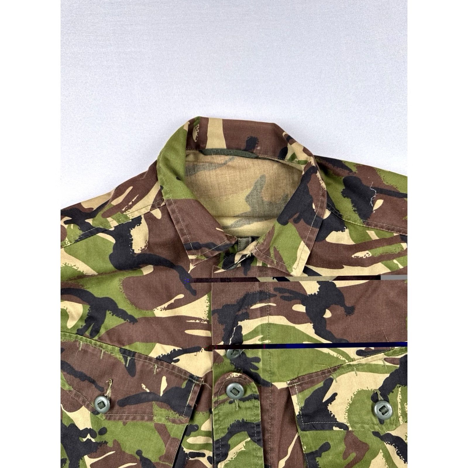 Vintage VINTAGE New Zealand Military DPM Combat Smock Shirt Camo Zip Front Medium 80s 90s Mens Size US M / EU 48-50 / 2 - 6 Thumbnail