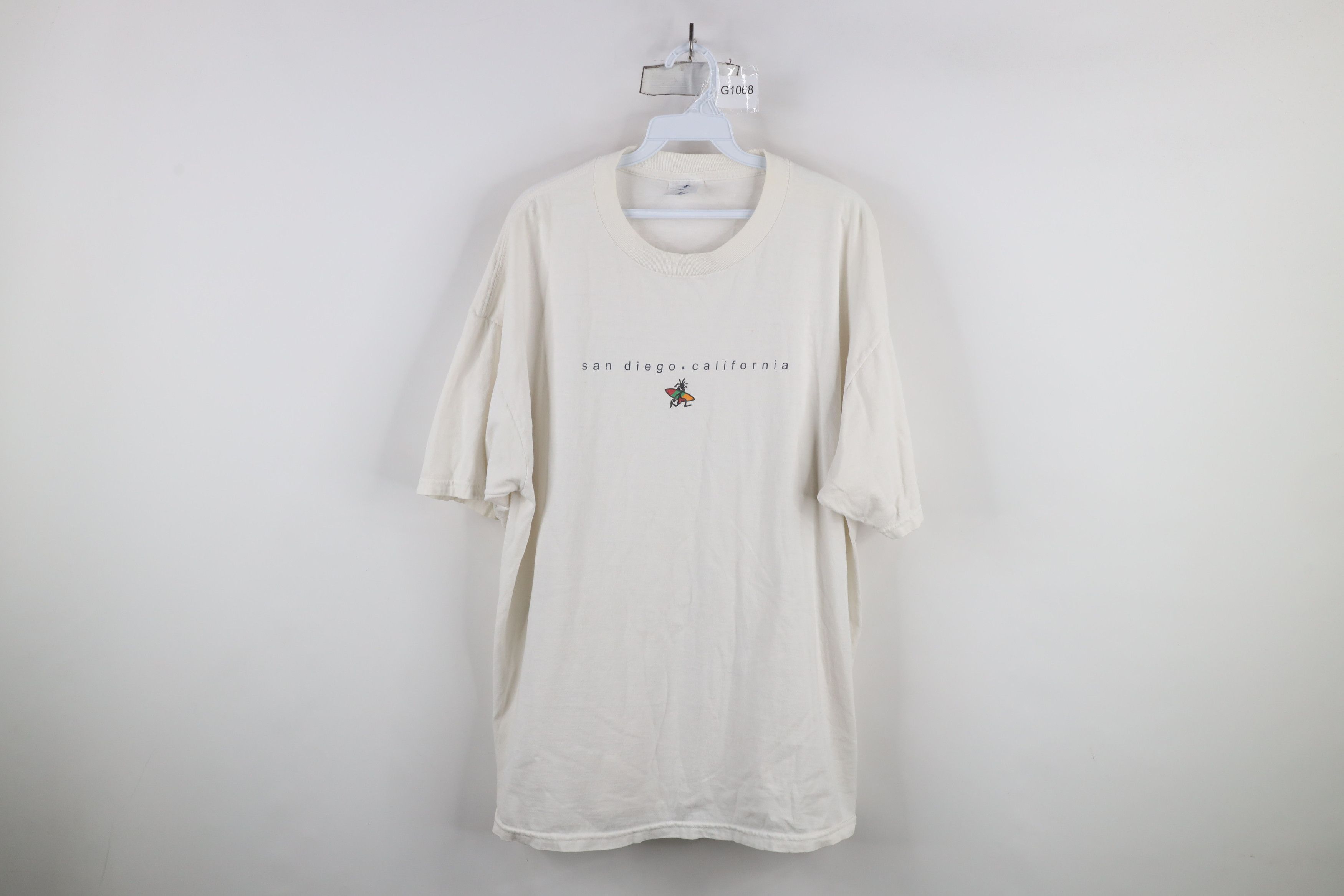 Vintage Vintage 90s Streetwear San Diego California Surfing T-Shirt Size US XL / EU 56 / 4 - 1 Thumbnail