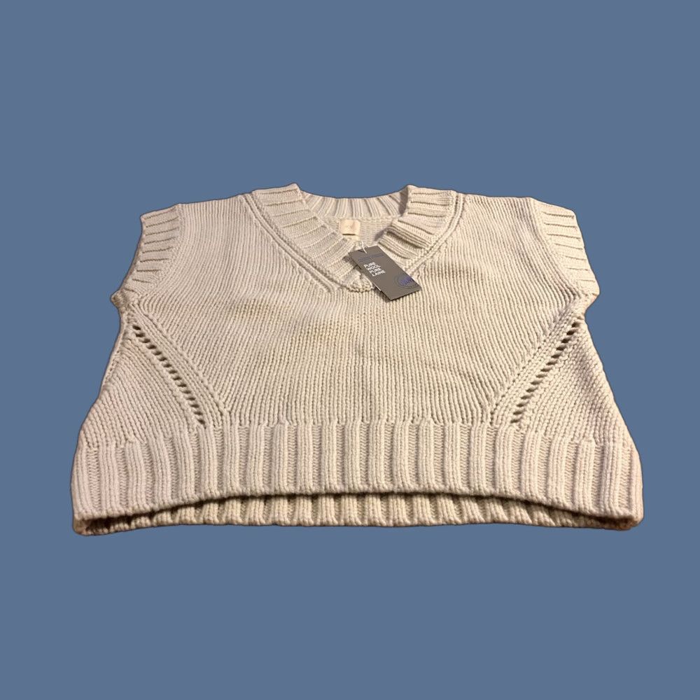 H&M H&M Sleeveless V-Neck Wool Sweater Women’s Medium Beige Size M / US 6-8 / IT 42-44 - 1 Thumbnail