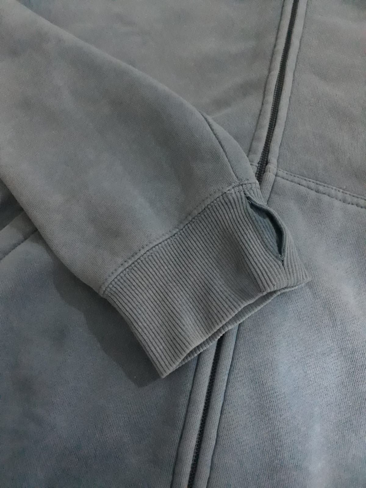 Oakley × Vintage Vintage faded Oakley Zip Hoodie spell out Logo Size US L / EU 52-54 / 3 - 4 Thumbnail