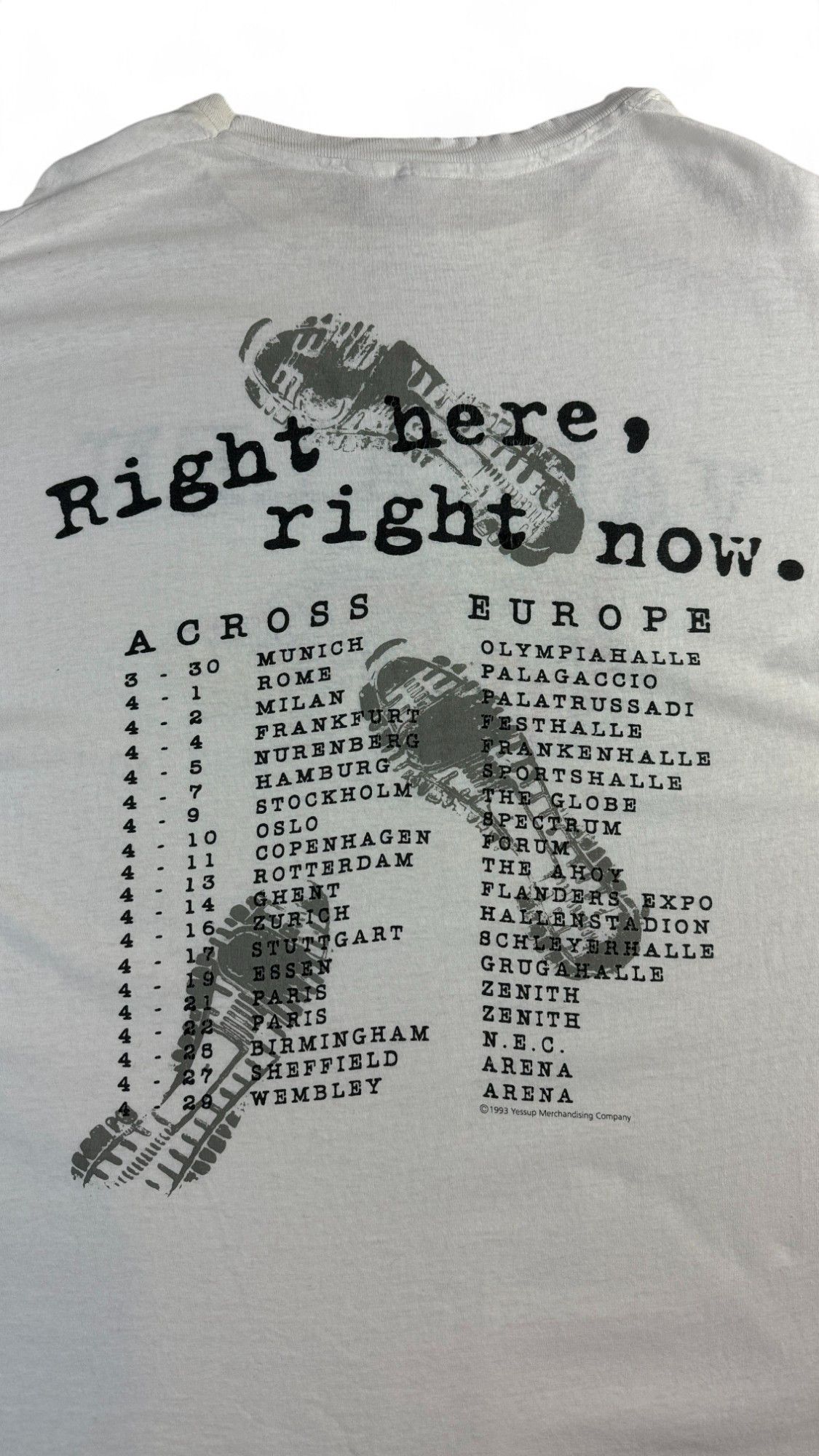 Hanes Rare Van Halen 1993 Tour Shirt Right here right now Size US XL / EU 56 / 4 - 9 Thumbnail