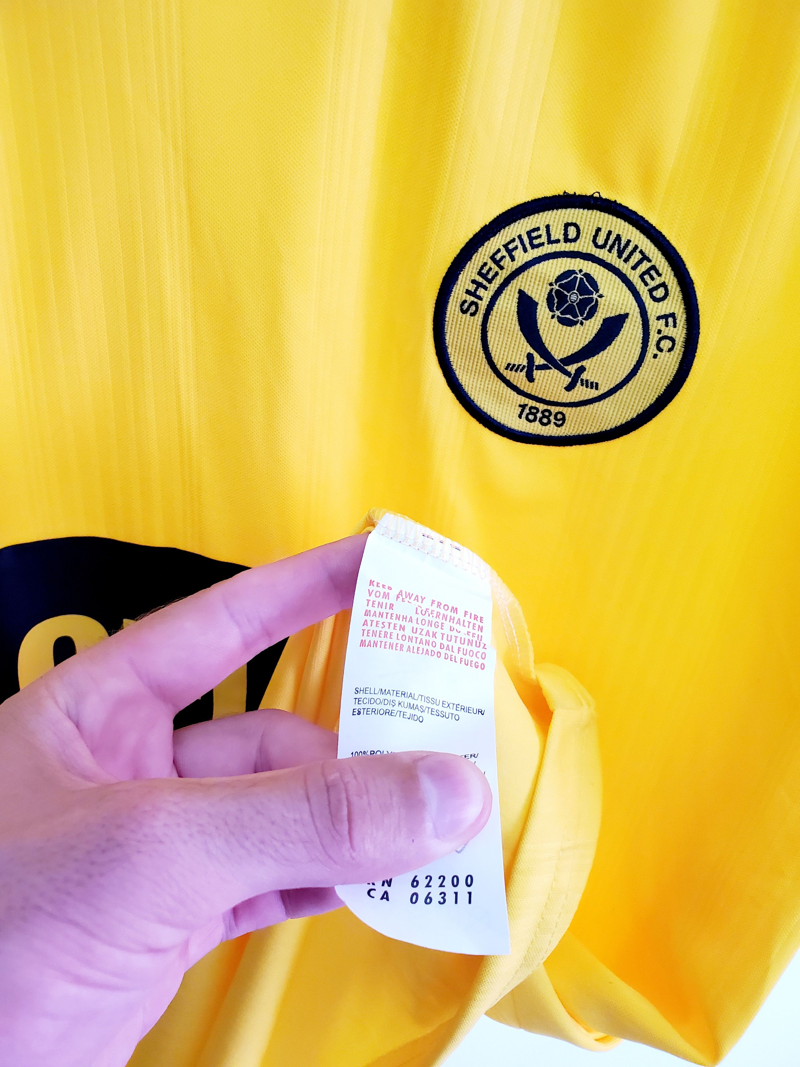 Errea Sheffield United 2023/24 Away Jersey perfect condition XXL Size US XXL / EU 58 / 5 - 6 Thumbnail