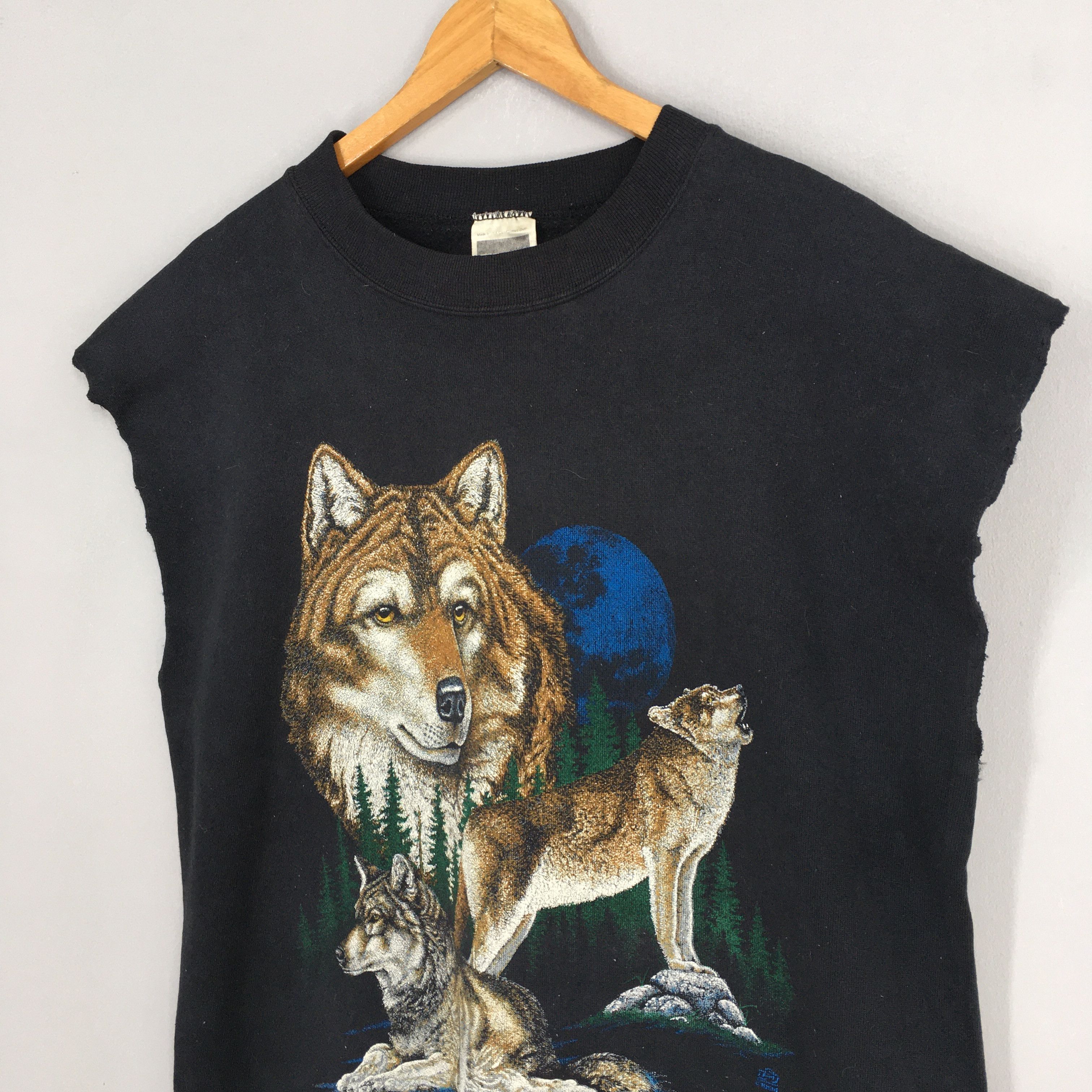Habitat × Vintage Vintage The Wolf Hunter Wildlife Sleeveless Sweatshirt XL Size US XL / EU 56 / 4 - 3 Thumbnail