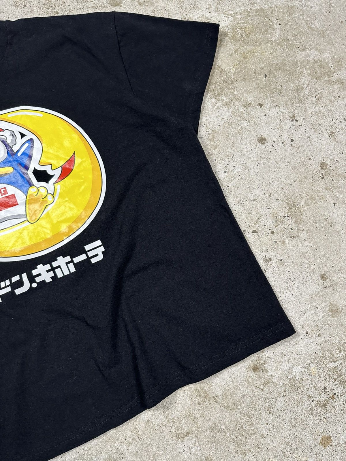 Japanese Brand Don Quijote Donpen Rare Graphic T Shirt Black Tee Size US L / EU 52-54 / 3 - 4 Thumbnail