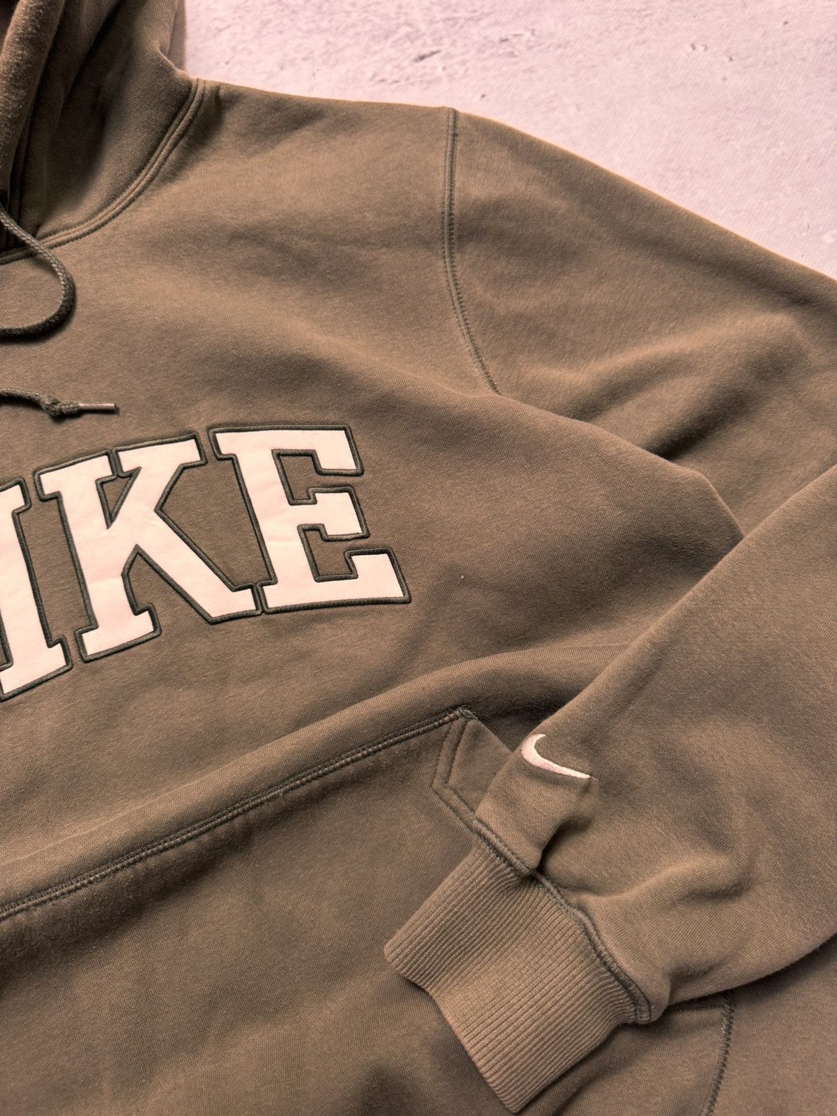 Nike × Vintage NIKE VINTAGE CENTER LOGO OVERSIZE BOXY HOODIE Size US M / EU 48-50 / 2 - 4 Thumbnail