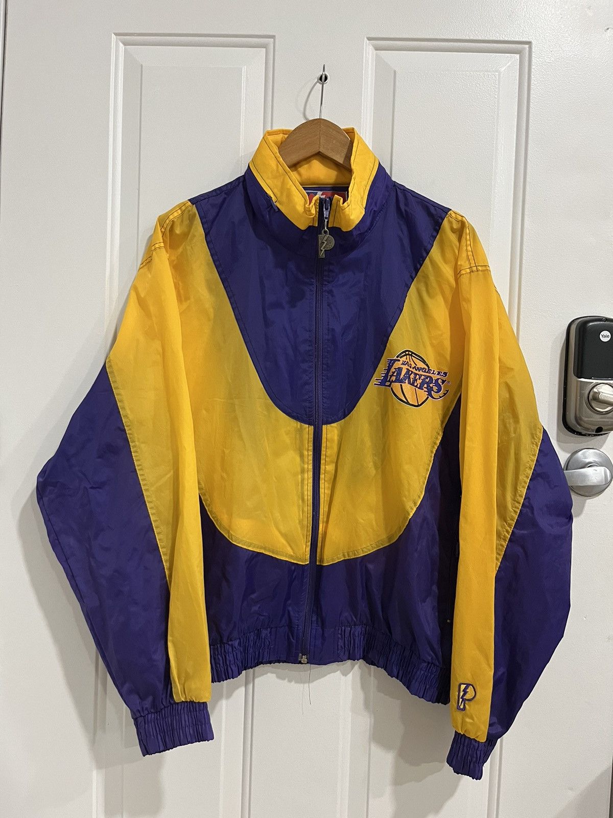 image of L A Lakers x Pro Player Vintage Pro Player Nba Los Angeles Lakers Windbreaker Jacket in Yellow/Purp