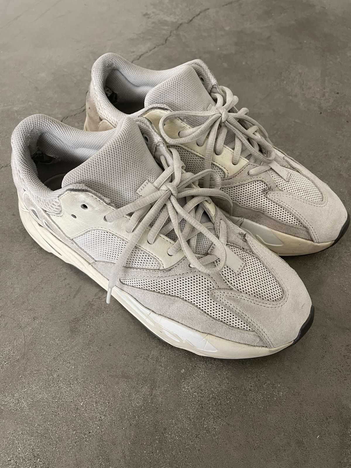 Yeezy Yeezy Boost 700 Analog Size US 9.5 / EU 42-43 - 4 Thumbnail
