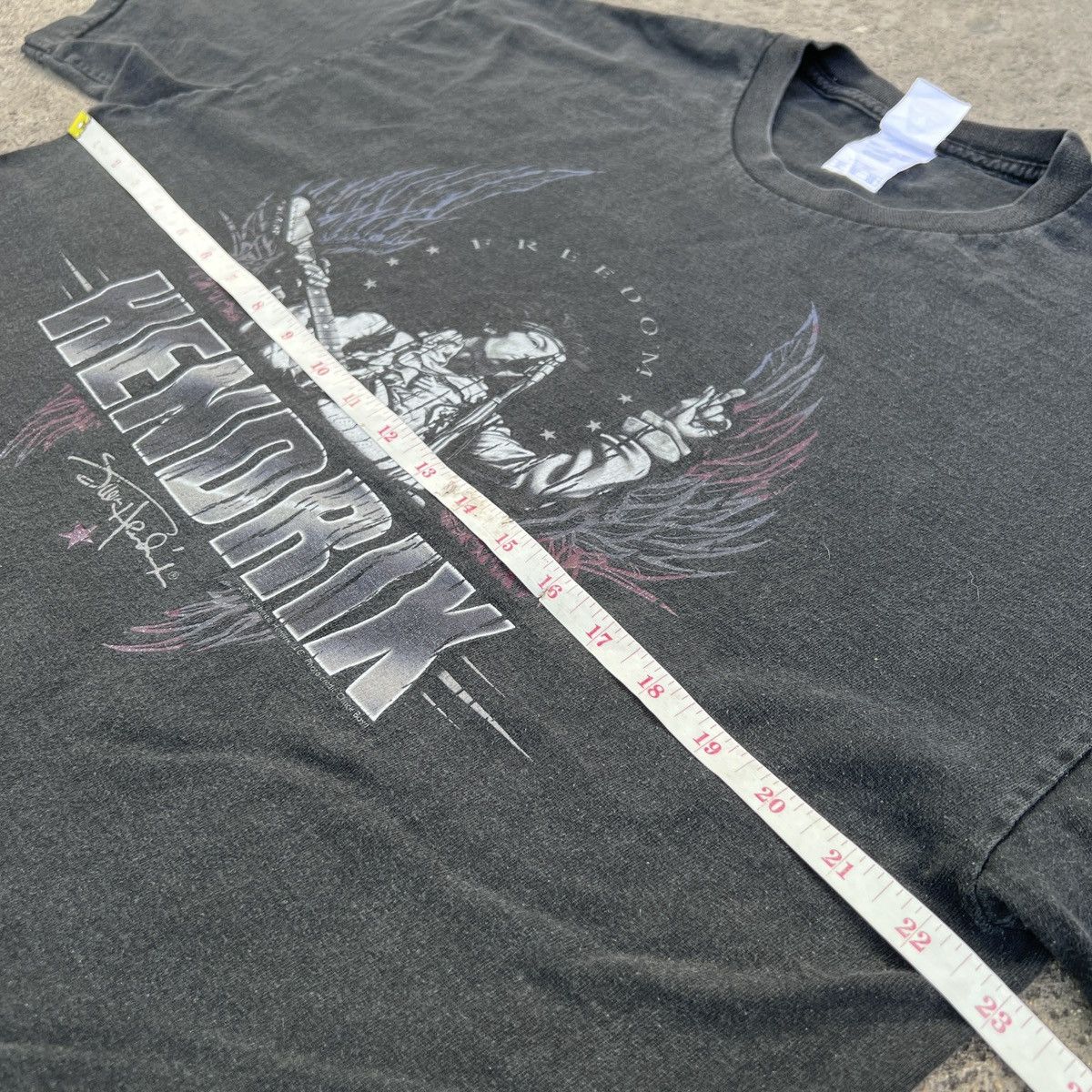 Band Tees Vintage Y2K JIMI HENDRIX Promo Tee XL Faded Psychedelic R&B Size US XL / EU 56 / 4 - 10 Thumbnail