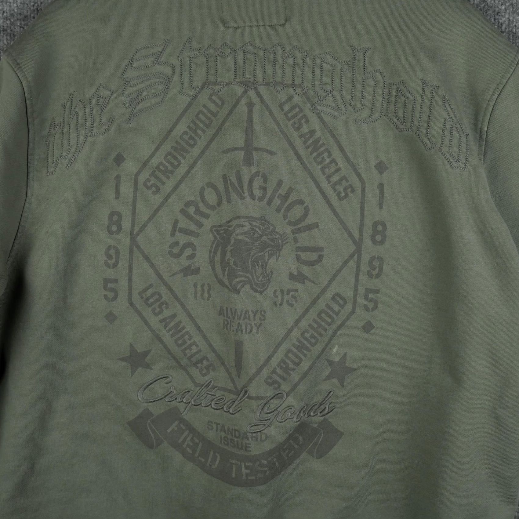 Vintage The Stronghold Sweatshirt Mens XL Green Graphic Print Pullover Always Ready Crewneck Embroidered Logo Tiger Back Graphic Vintage No Size US XL / EU 56 / 4 - 7 Thumbnail