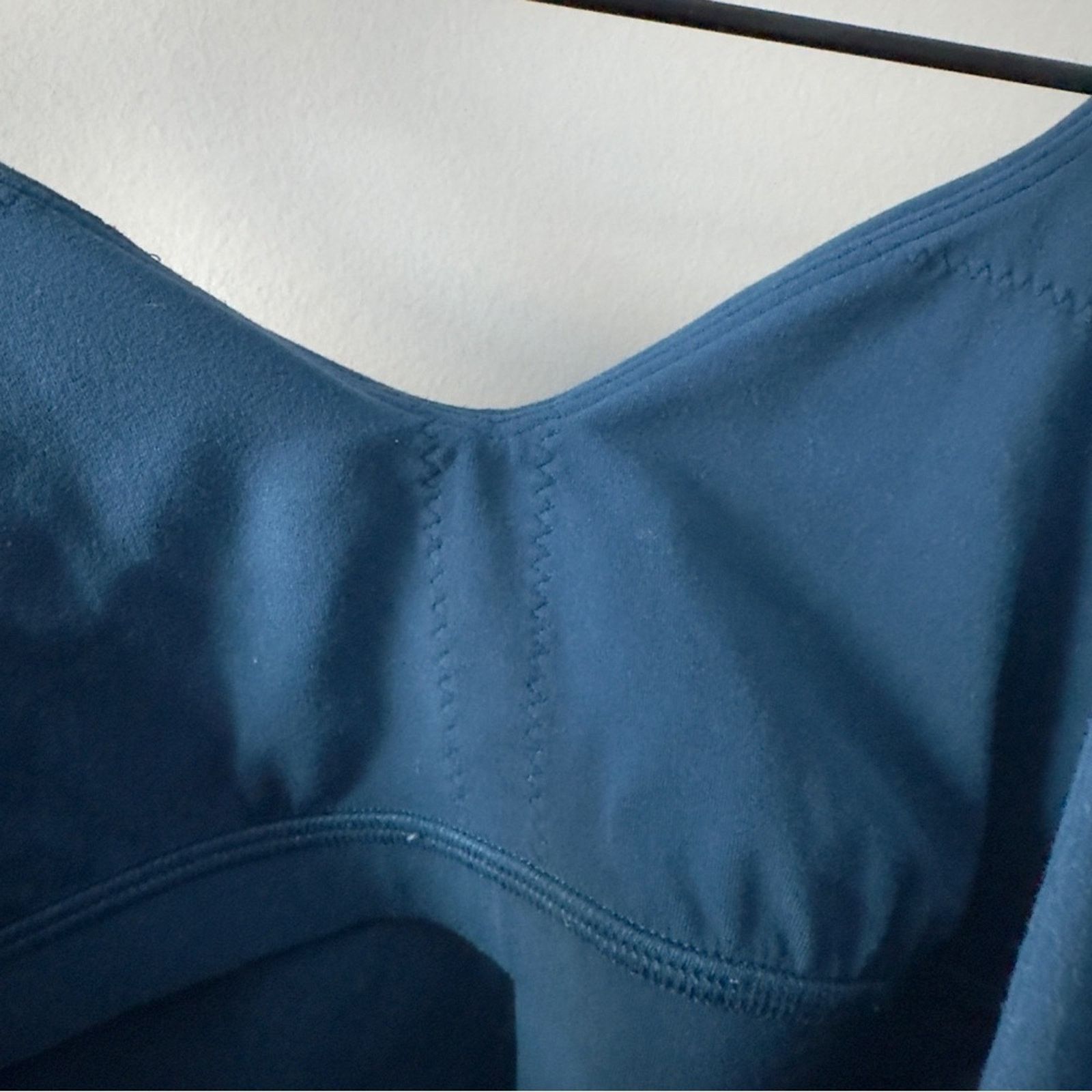 Lululemon Lululemon Align Tank in Blue Borealis sleeveless Top stretch Size XS / US 0-2 / IT 36-38 - 7 Thumbnail