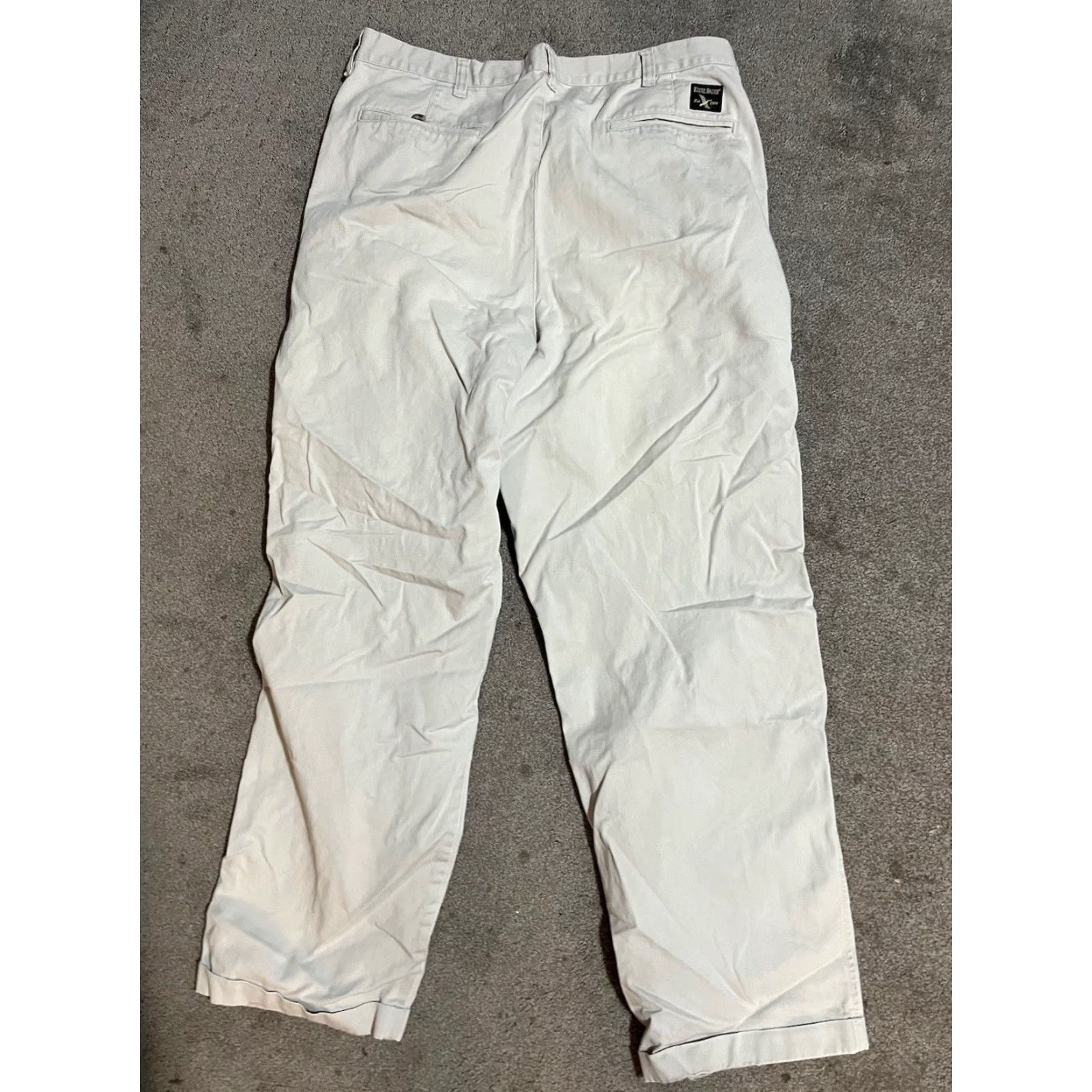 Eddie Bauer Eddie Bauer Classic fit Pleated Pants 38x32 Men Beige Khaki Chino Trousers Casual Size US 38 / EU 54 - 3 Thumbnail