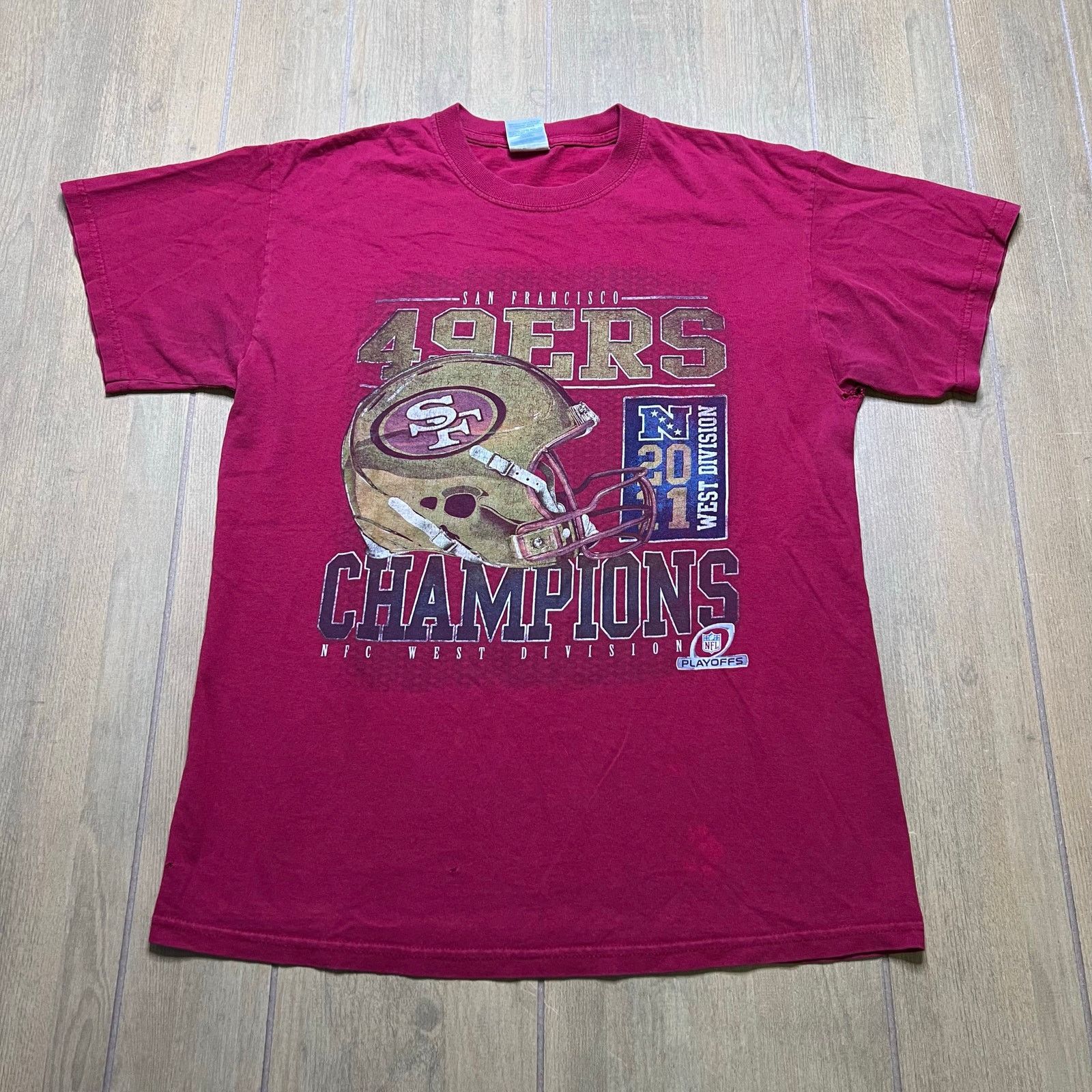 Gildan Vintage San Francisco XL 49ers NFC Champions Red Sz M Y2K Size US M / EU 48-50 / 2 - 1 Thumbnail