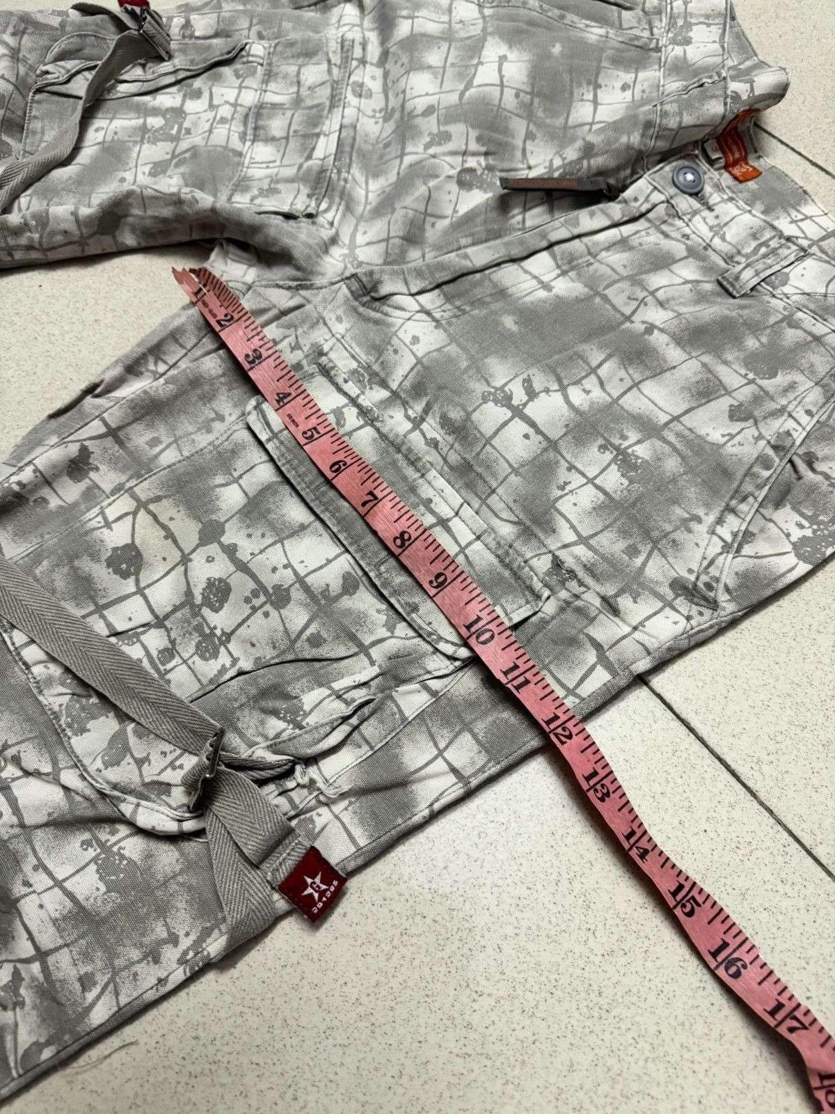 291295=Homme 291295 HOMME DIGITAL CAMOUFLAGE CROPPED PANTS Size US 32 / EU 48 - 7 Thumbnail
