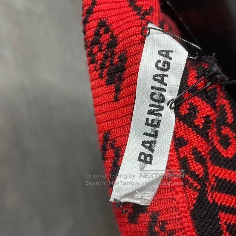 Balenciaga Balenciaga Red Logo Print Sweater. Size US XS / EU 42 / 0 - 3 Thumbnail