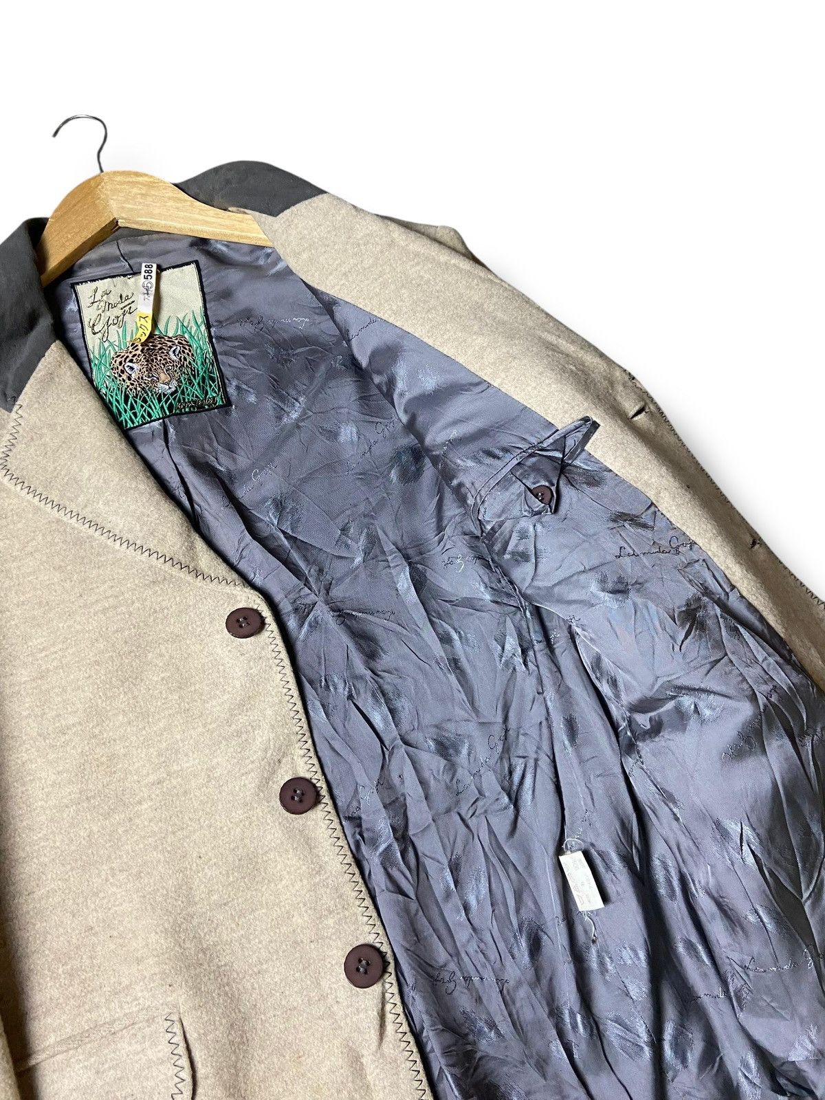 Designer × Japanese Brand × Vintage Vintage LA MODA GOJI Tiger Embroidered Wool Jacket (121) Size US XS / EU 42 / 0 - 4 Thumbnail