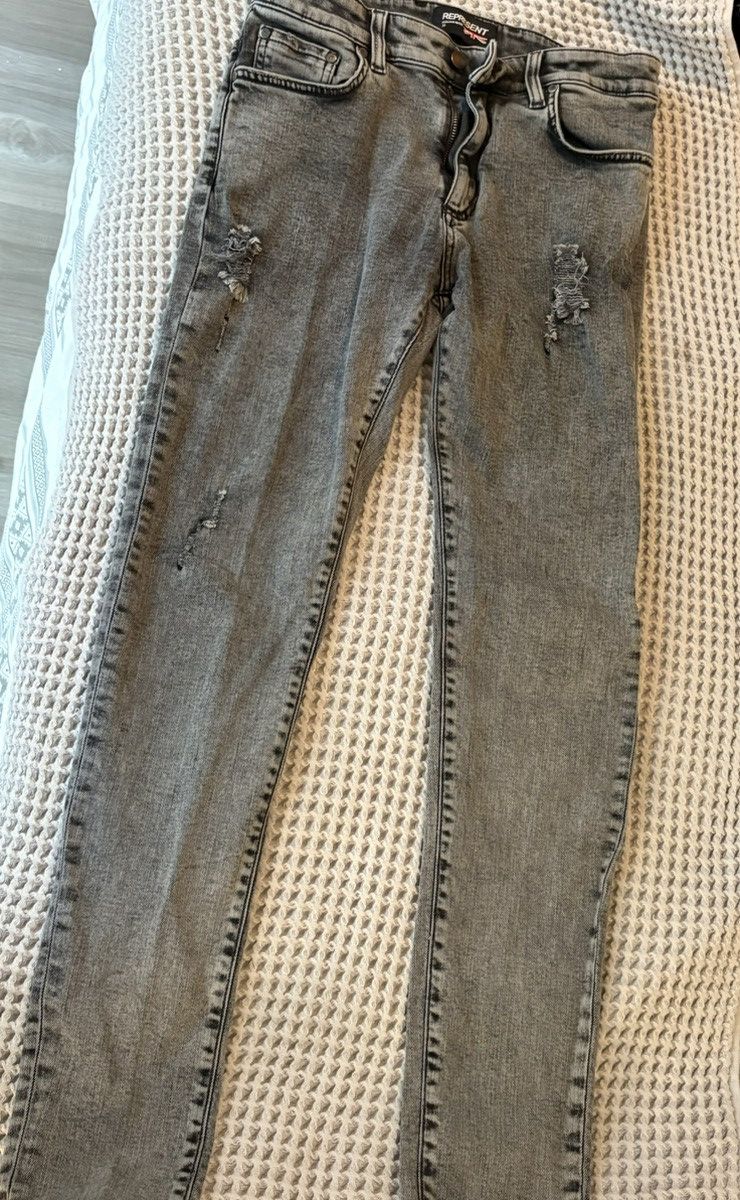 Represent Clo. Represent clo distressed grey denim Size US 32 / EU 48 - 1 Thumbnail