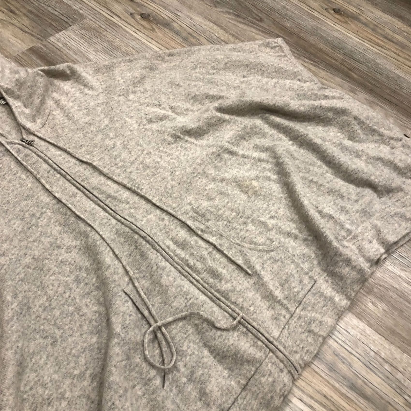 Vintage 360 CASHMERE Hoodie Cape Sweater Full Zip Jacket Women's SMALL Beige 100% Cashmere Caped Loose Fit Vintage? Size S / US 4 / IT 40 - 3 Thumbnail