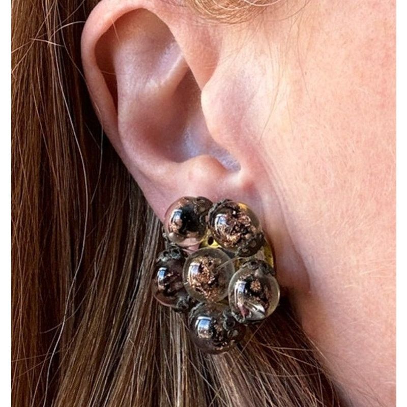 Vintage Vtg glass bead cluster clip earrings, brown made in Italy Size ONE SIZE - 3 Thumbnail