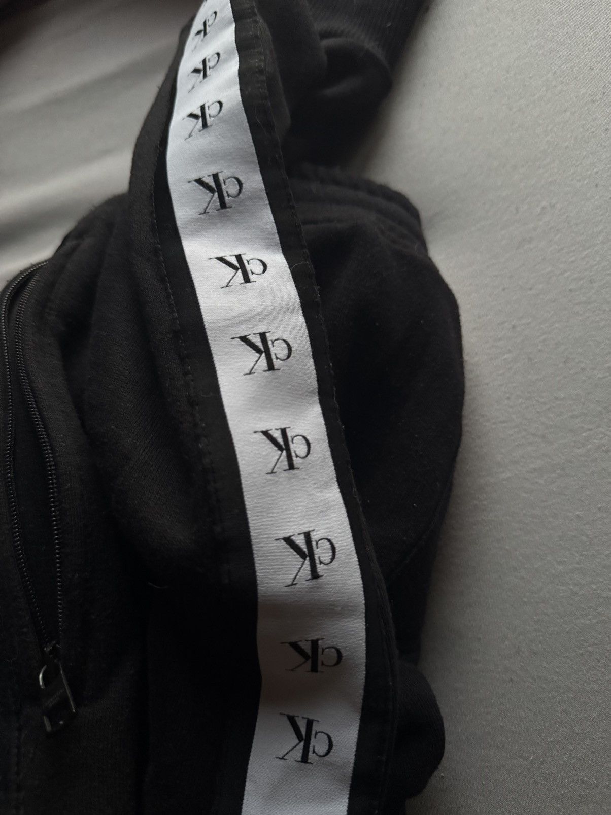 Calvin Klein Black Calvin Klein Sweatpants Size US 31 - 4 Thumbnail