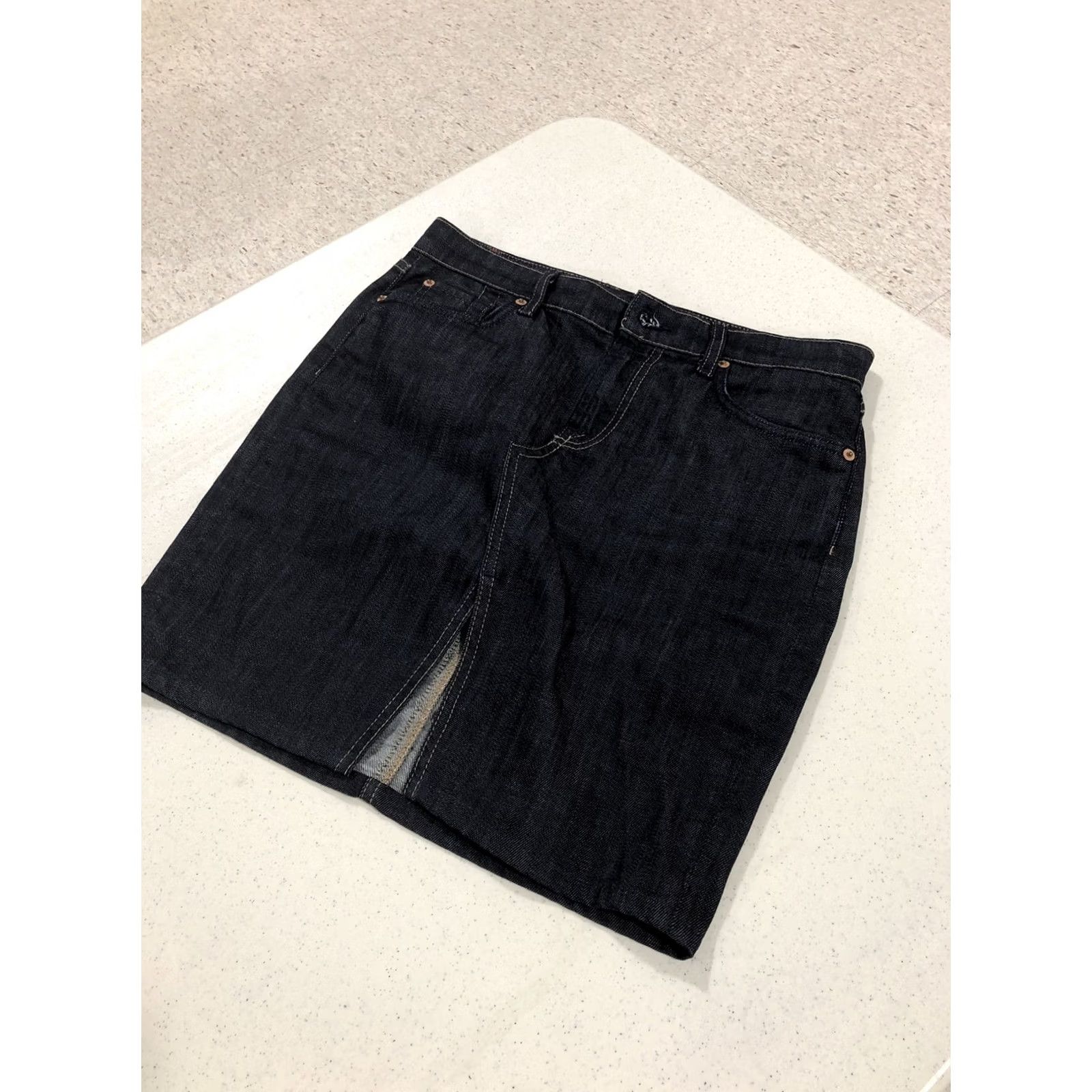 7 For All Mankind VINTAGE? No. 7 For All Mankind Denim Jean Skirt Blue 28 Cotton USA Womens Regular Skirt Short Flare Slit 32” Waist Size 28" / US 6 / IT 42 - 5 Thumbnail