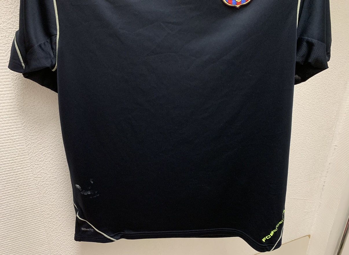 Nike Barcelona Nike training soccer jersey M sz Size US M / EU 48-50 / 2 - 6 Thumbnail