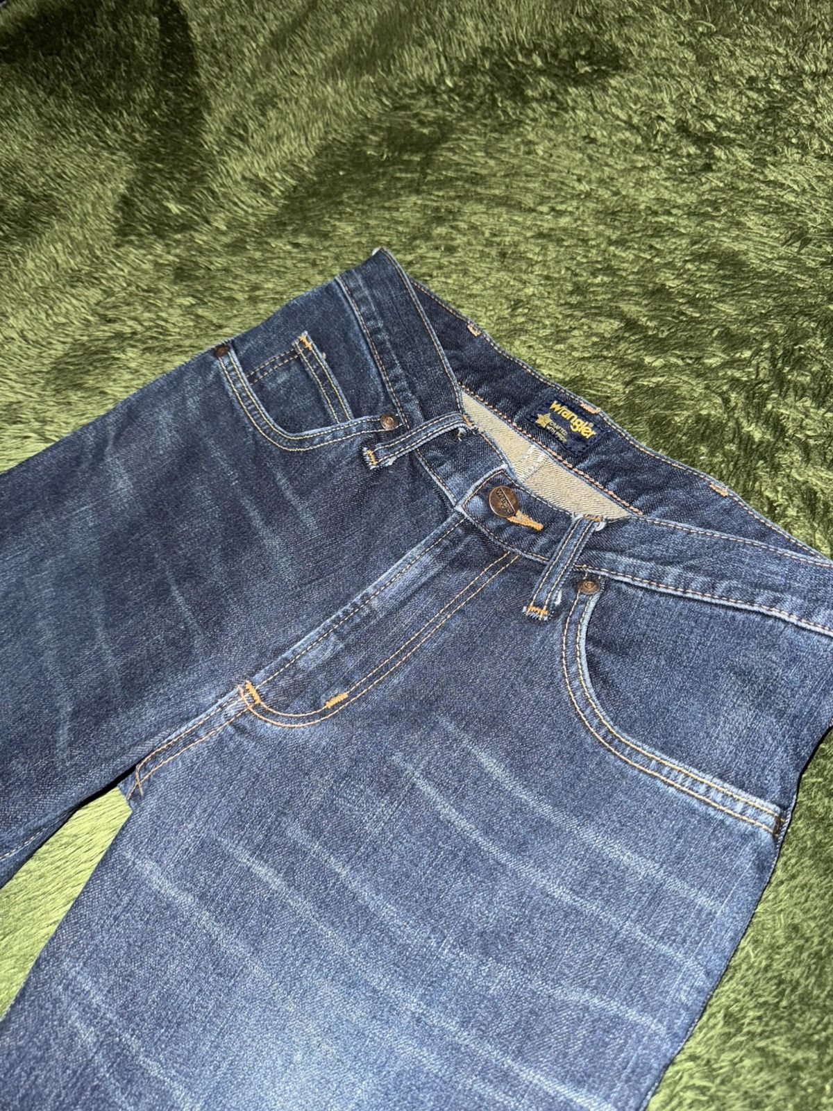 Wrangler [28] Wrangler Japan Vintage-Washed Denim Pants Indigo Size US 28 / EU 44 - 2 Thumbnail