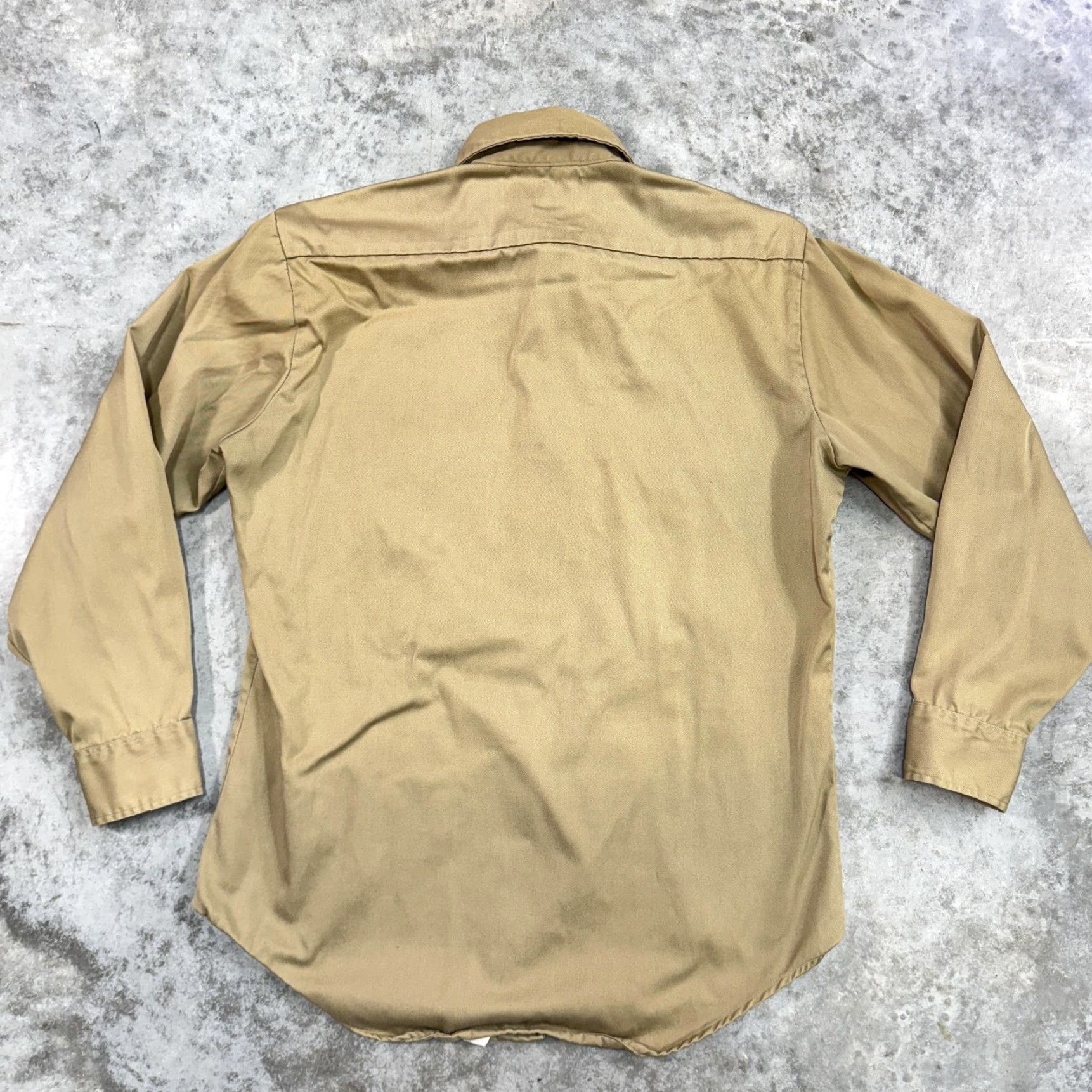 Vintage Big Mac Shirt Mens Medium Button-Up Long Sleeve Pockets Beige 15 15 Polyester Cotton Solid Collar N/A Vintage No Size US M / EU 48-50 / 2 - 4 Thumbnail