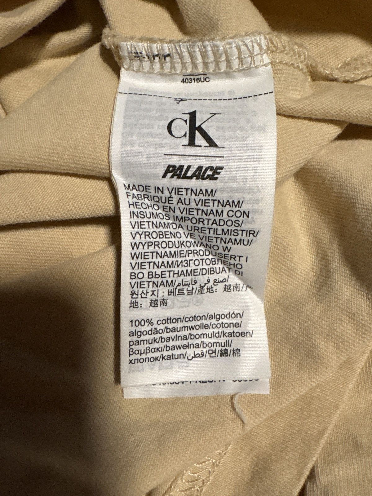 Calvin Klein × Palace Palace CK1 Longsleeve T Shirt Wheat Large SS22 Size US L / EU 52-54 / 3 - 6 Thumbnail