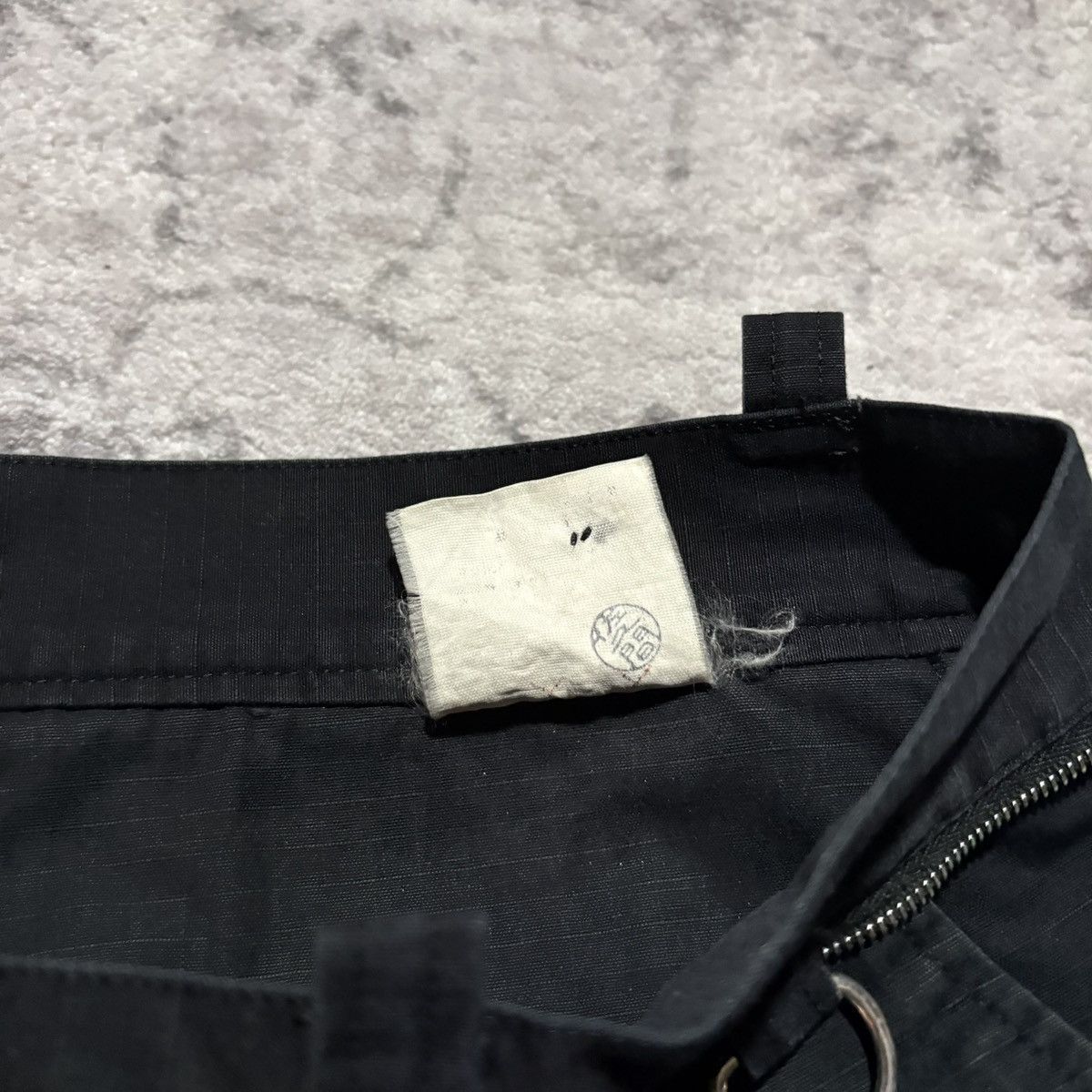 Undercover Undercover SS03 Scab Reconstructed Tribal Split Cargos | M Size US 30 / EU 46 - 13 Thumbnail