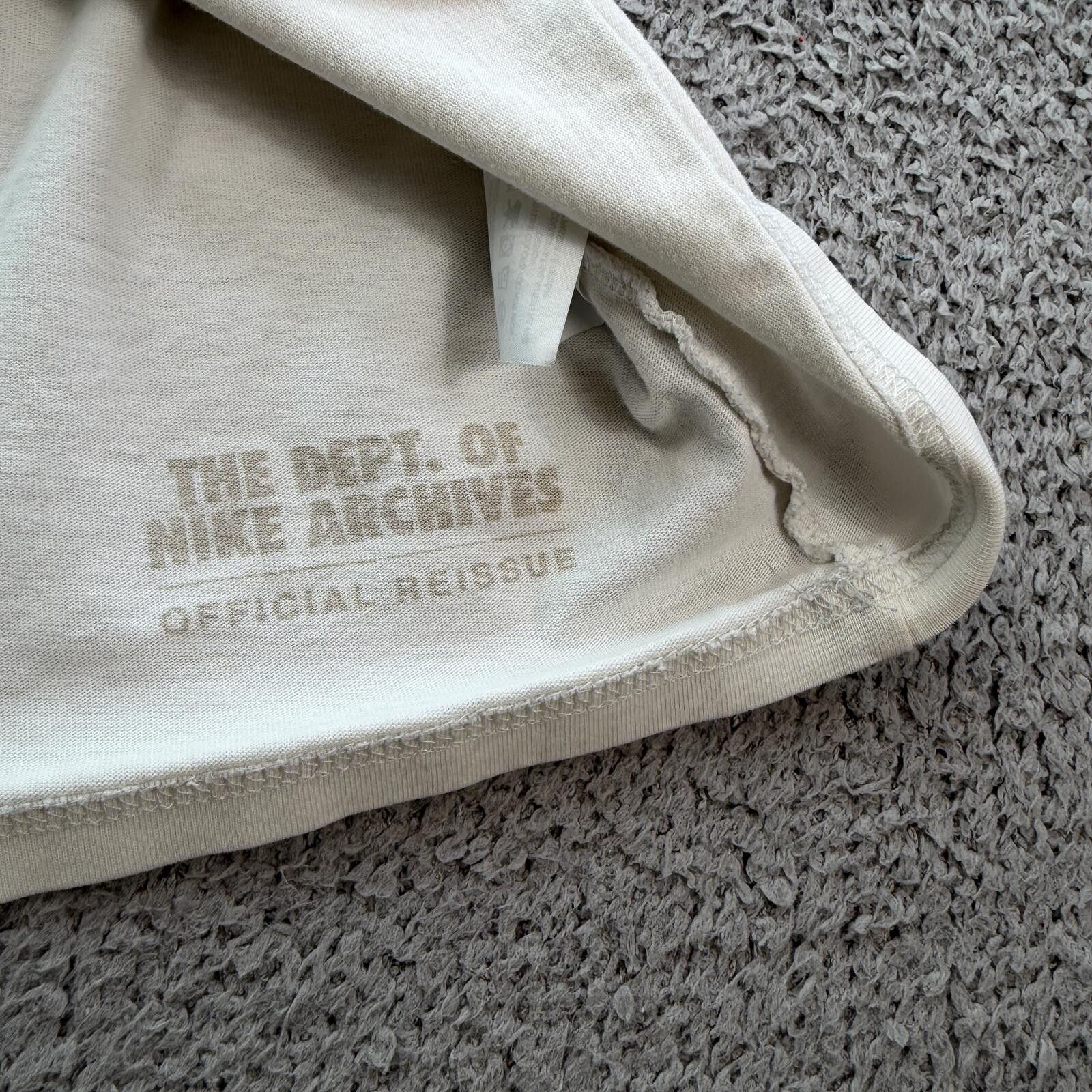 Nike Nike Archive Reissue Wild Graphic T Shirt Cream Boxy L Size US L / EU 52-54 / 3 - 5 Thumbnail