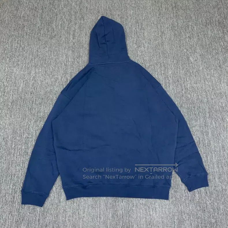 Balenciaga Balenciaga Blue Embroidered Small Logo Hoodie Size US L / EU 52-54 / 3 - 2 Thumbnail