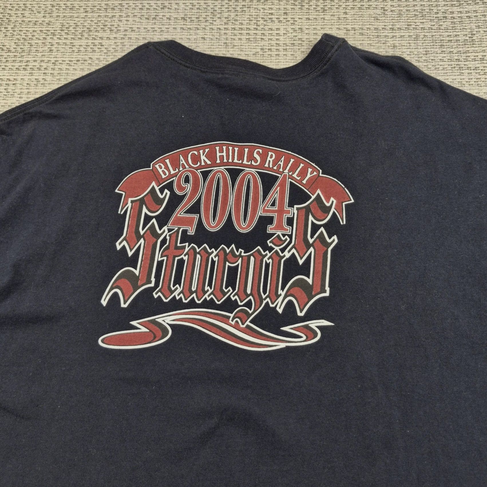 Hanes VINTAGE Hanes Beefy-T Sturgis Black Hills Rally Shirt Mens 2XL Black Wolf Moon Graphic 2004 Rally Biker Shirt Mens Size US XXL / EU 58 / 5 - 6 Thumbnail