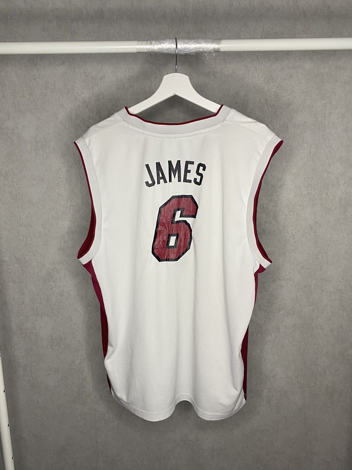 Adidas × NBA × Vintage Adidas miami heat nba James 6 jersey basketball size L Size US L / EU 52-54 / 3 - 2 Thumbnail