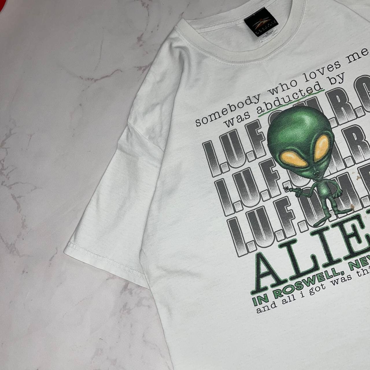 Vintage Vintage Aliens Shirt Size XL White Short Sleeve Mens Tee Size US XL / EU 56 / 4 - 3 Thumbnail