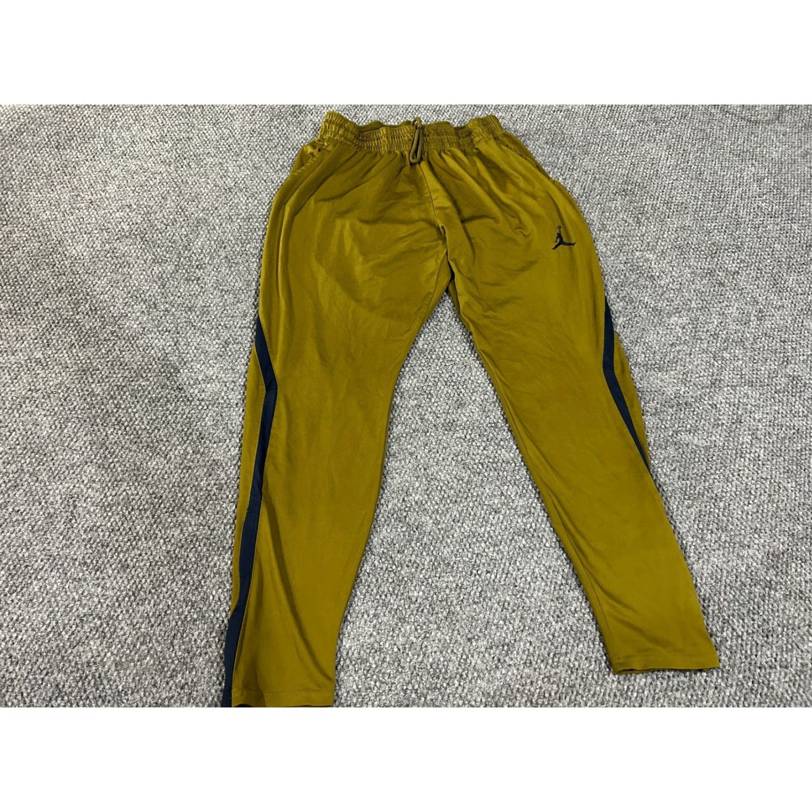 Jordan Brand Jordan Track Pants Mens XL Olive Green Joggers Athletic Zip Ankle Jumpman Logo Size US 36 / EU 52 - 2 Thumbnail