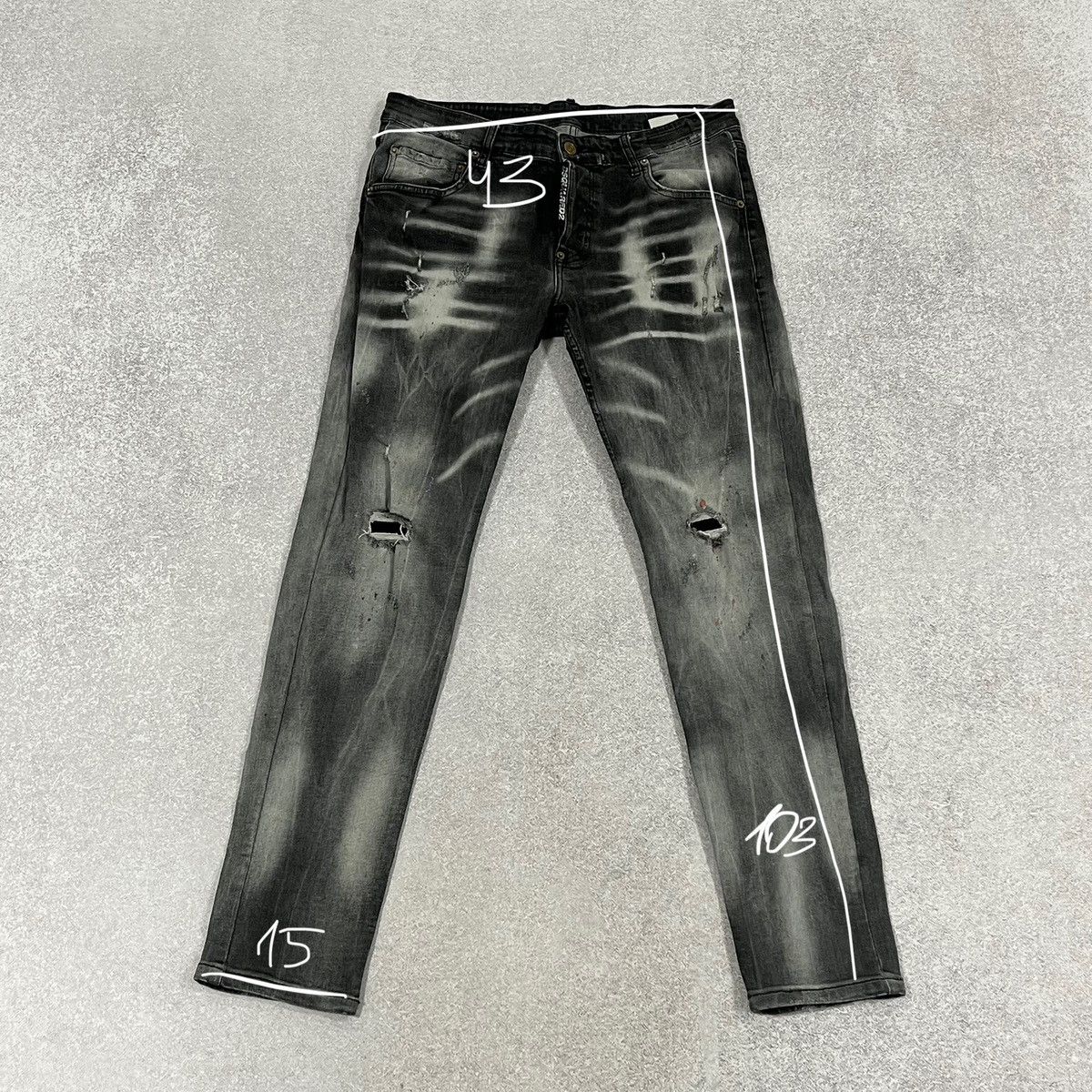 Dsquared2 Black and white Dsquared2 bleached ripped jeans trousers Size US 33 - 2 Thumbnail