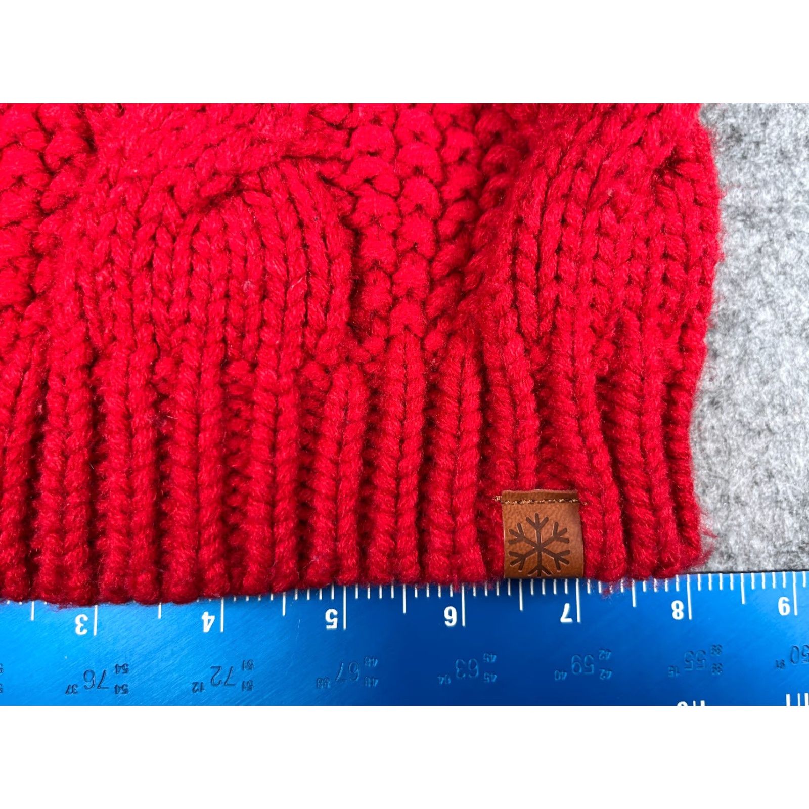 Vintage Gertex Beanie Toque Adult One Size Red Cable Knit Snowflake 100% Acrylic Pom Hat/Cap Women Beanie Winter Mens Girls Boys Size ONE SIZE - 2 Thumbnail