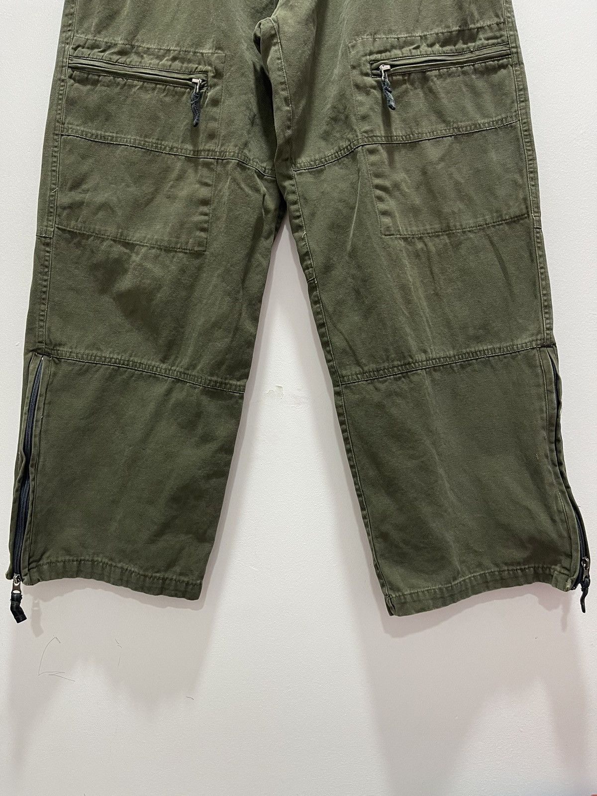 Japanese Brand JAPANESE DESIGN MULTIPOCKET BAGGY STYLE CARPENTER ZIPPER LEG Size US 31 - 7 Thumbnail