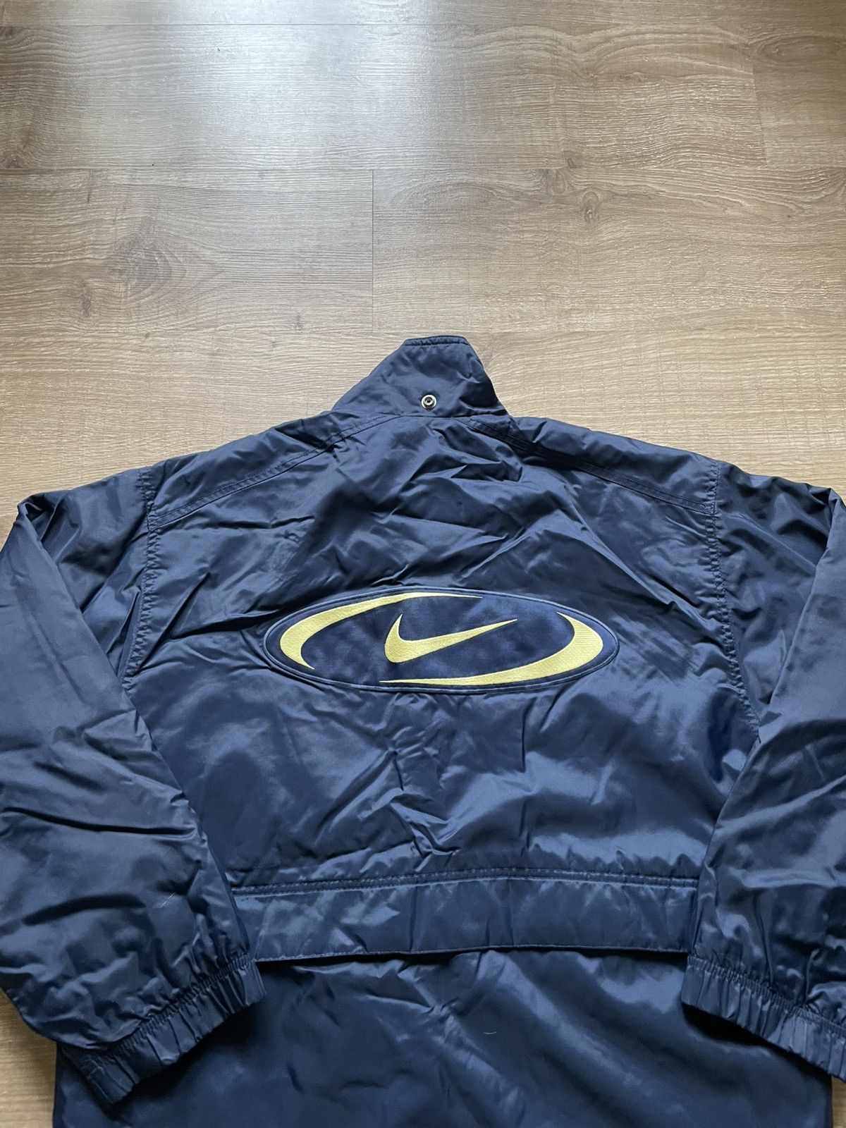 Nike Vintage 90s Nike Swoosh Logo Accent Quilted Coat Jacket Size US S / EU 44-46 / 1 - 15 Thumbnail