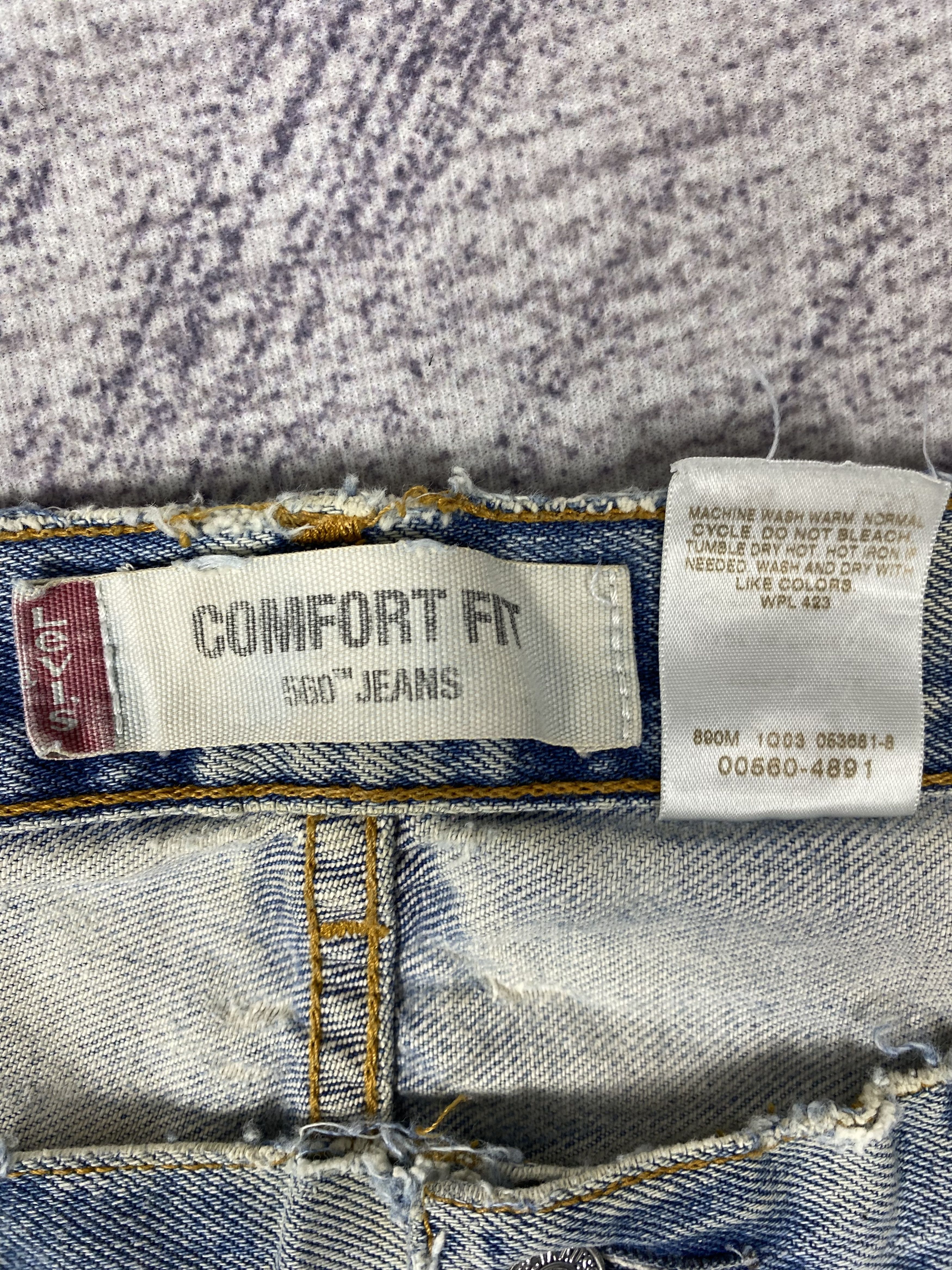Levi's Vintage Levi's 560 Faded Blue Distressed Denim Jeans P0475 Size US 32 / EU 48 - 16 Thumbnail