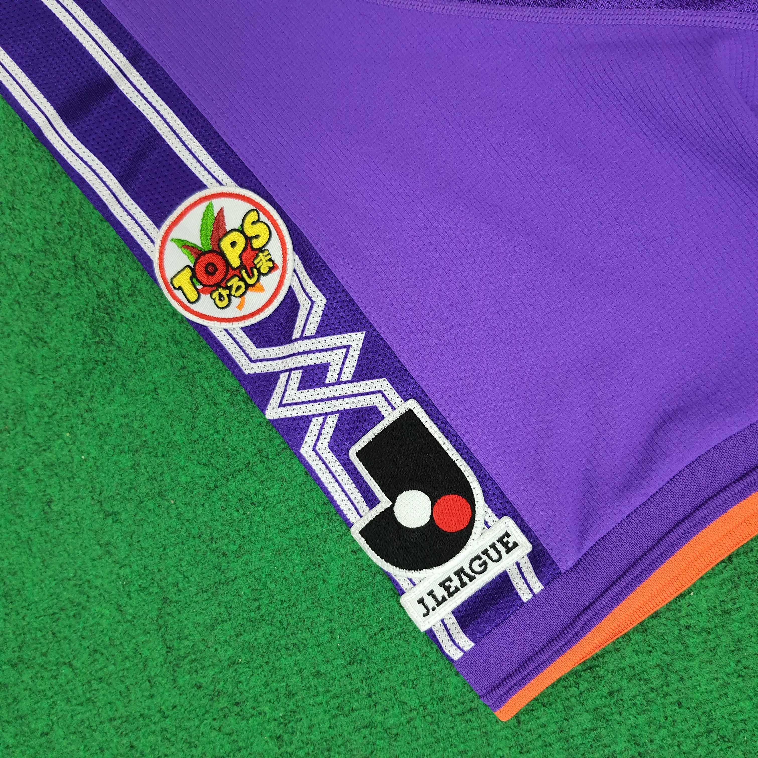 Mizuno Vintage Mizuno Sanfrecce Hiroshima J League Jersey C276N74 Size US L / EU 52-54 / 3 - 5 Thumbnail